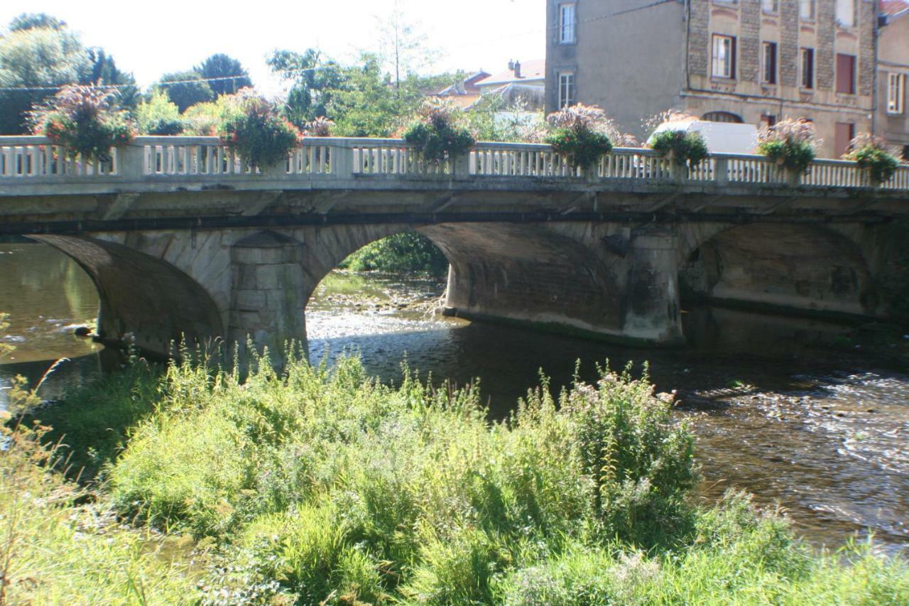 Les Ponts De L'Ornain Διαμέρισμα Bar-le-Duc Εξωτερικό φωτογραφία